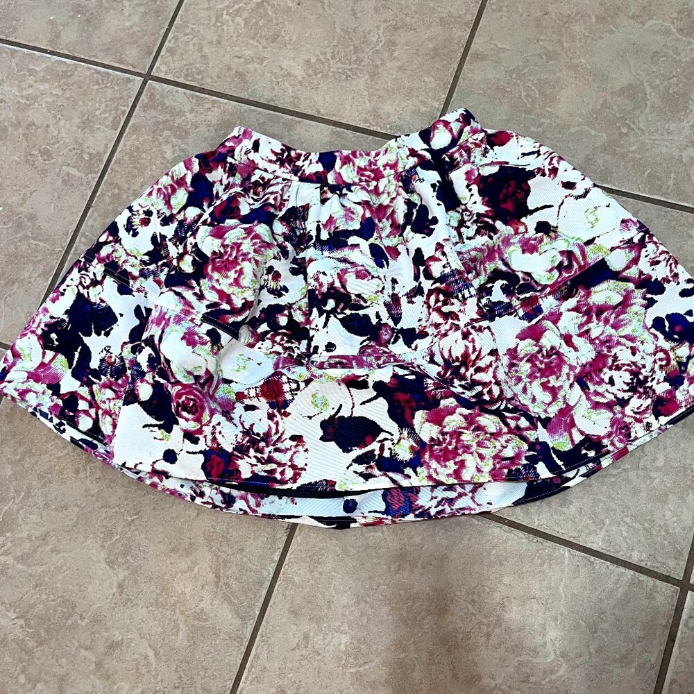 Express Floral Puff Short Shirt